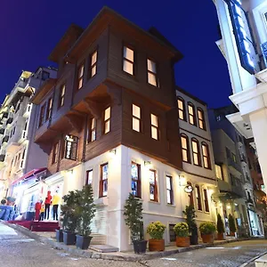 Elyka Provincia di Istanbul